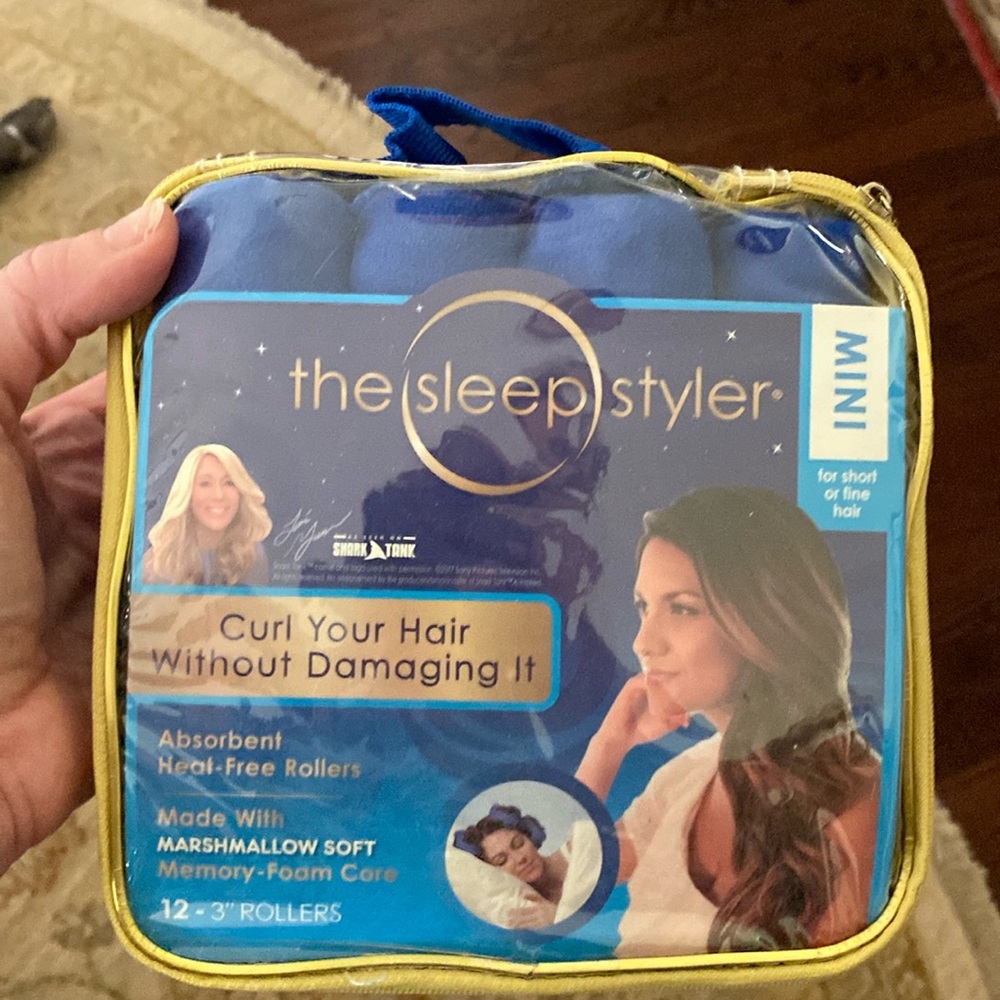 The sleep styler mini rollers soft for short or fine hair 12 3”rollers